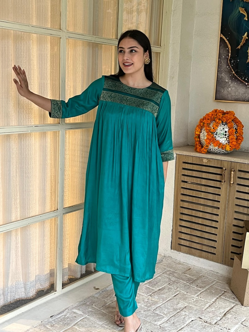 Nitya Suit Set