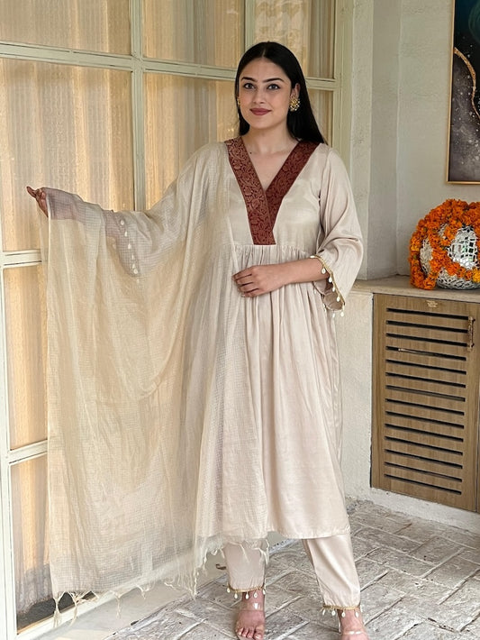 Kashi Anarkali Suit Set